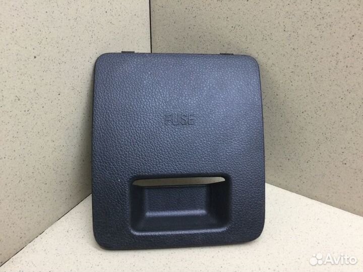 Крышка блока предохранителей Kia Sportage