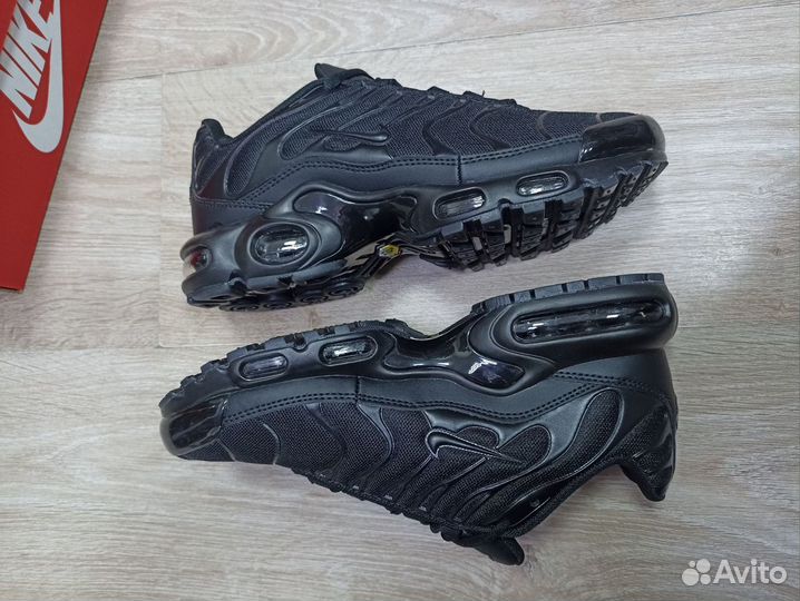 Кроссовки Nike air max TN plus