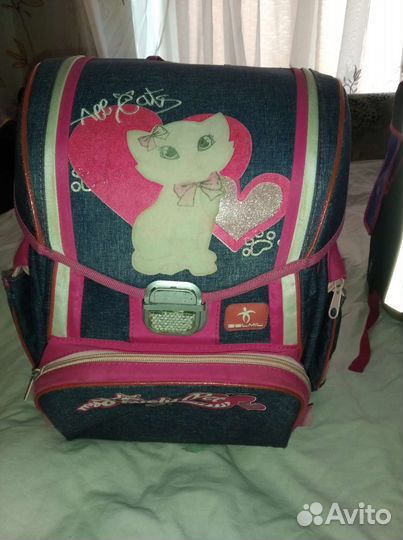 Рюкзаки школьные на 1-4 класс