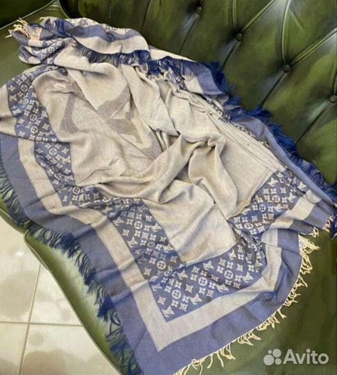 Платок хлопок с шелклм 135см lv италия