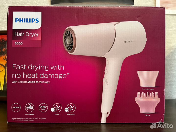 Фен для волос c ионизацией Philips BHD530
