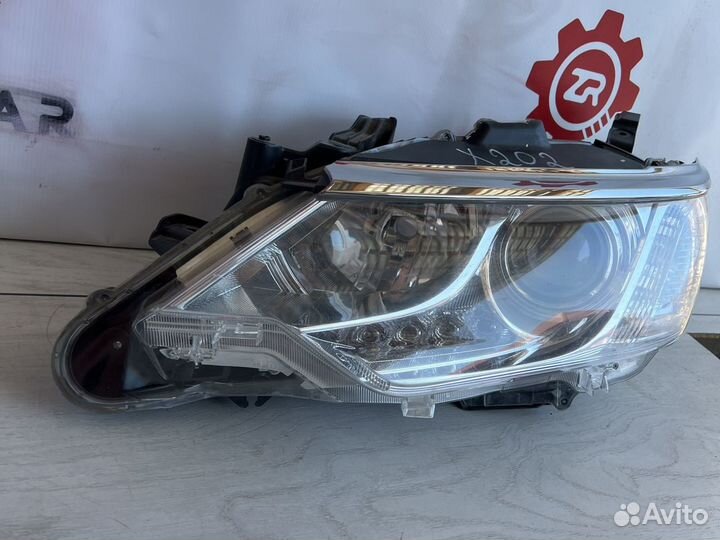 Toyota Camry V55 Фара левая