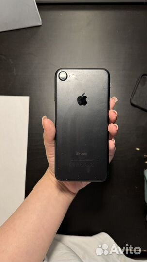 iPhone 7, 32 ГБ