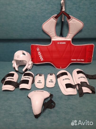Продам защиту для тхеквандо одной фирмы khan