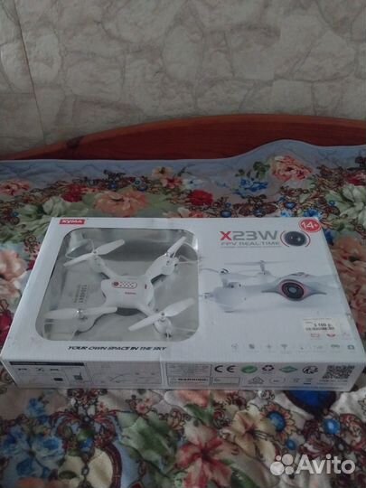 Квадрокоптер syma x23w