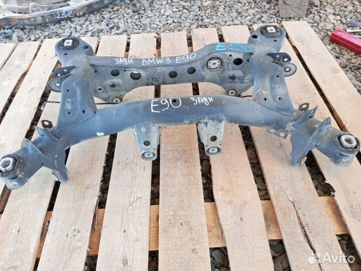 Балка задняя Bmw 318I E90 N46B20BZ 2011