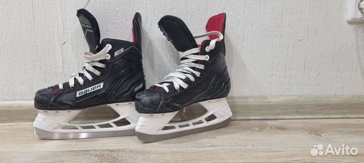 Хоккейные коньки bauer NS