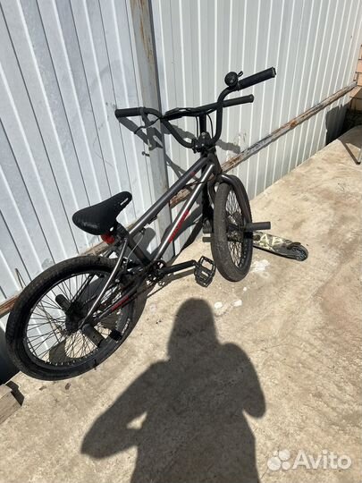 Трюковой велосипед bmx