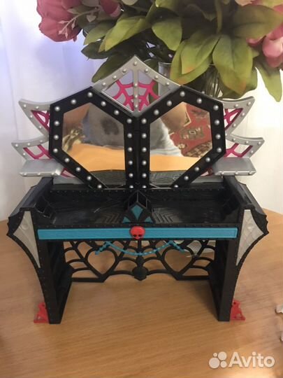 Мебель для кукол монстр хай