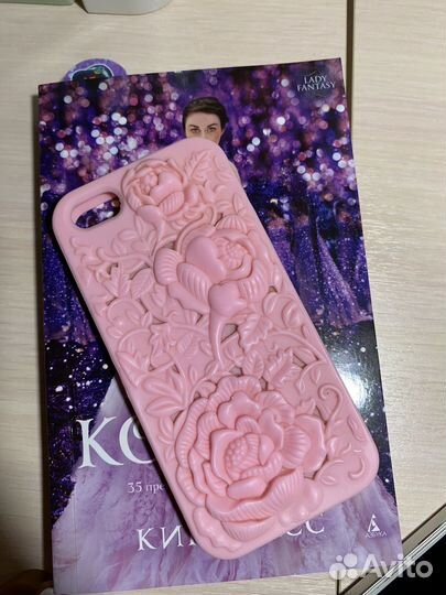 Чехлы на айфон 5s