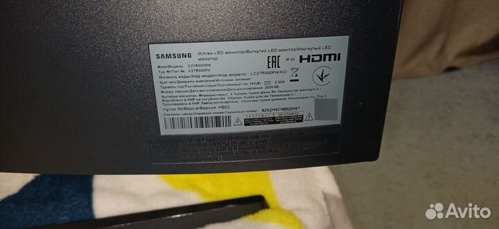 Монитор Samsung C27R500FHI