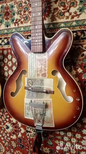 Две советские гитары Мария (не даром)