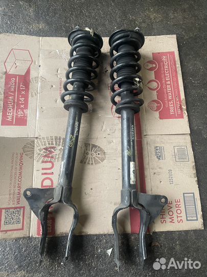 Амортизаторы передние джип гранд чероки с 2016г