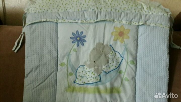 Комплект. Бортики в кроватку. 7 предметов