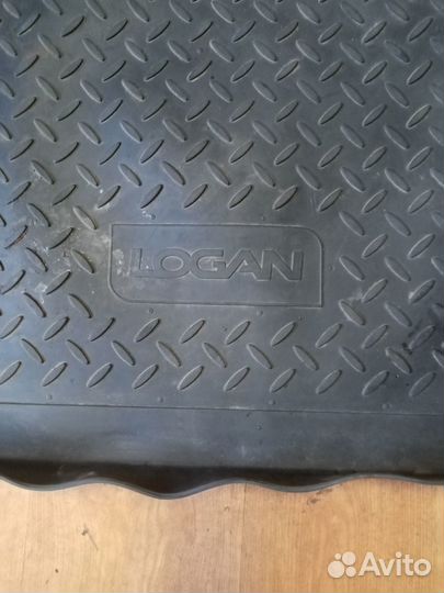 Коврик в багажник Рено Логан 05-2015г