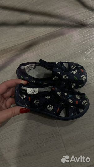 Обувь на мальчика 24-25