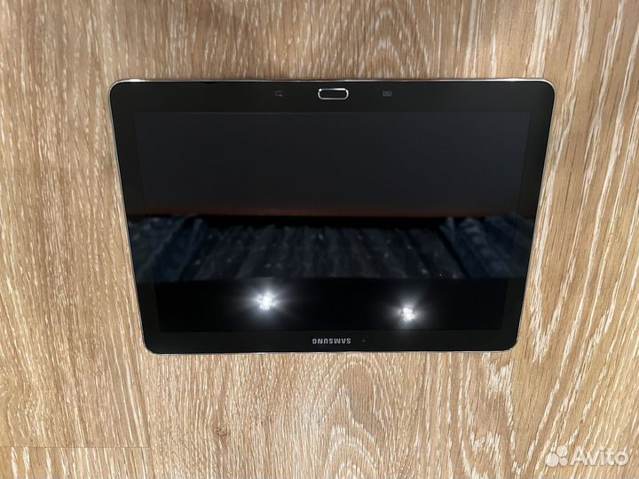 Планшет Samsung Galaxy Note 10.1