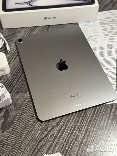 iPad Air 6 M2 128gb (менее месяца ), 100% акб