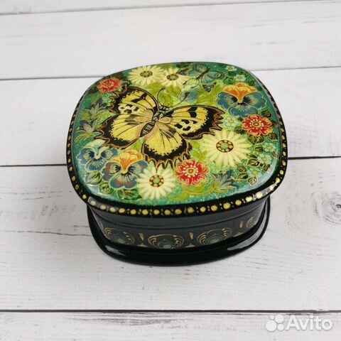 Шкатулка лаковая миниатюра Холуй Лето бабочка