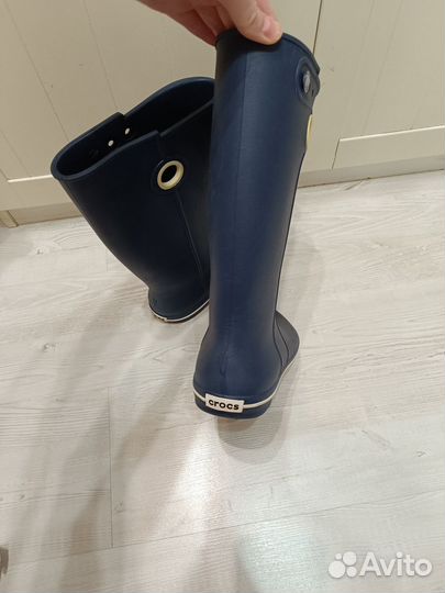 Резиновые сапоги crocs w7