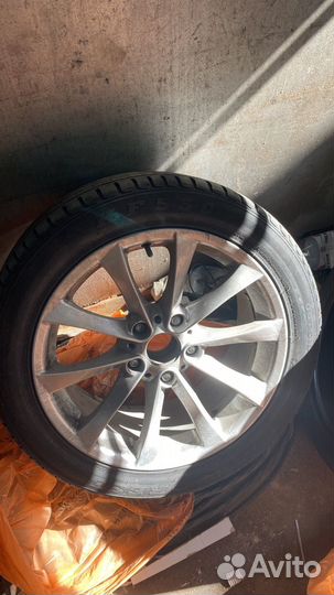 Kinforest KF-550 235/45 R17