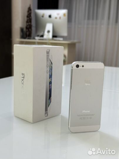iPhone 5 64 GB iOS 6.1.3