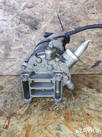 Компрессор кондиционера Nissan Teana J32 Z0008172A