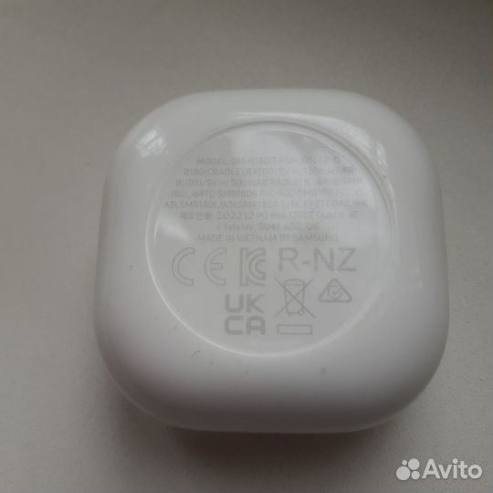 Беспроводные наушники Sumsung Galaxy Buds Live