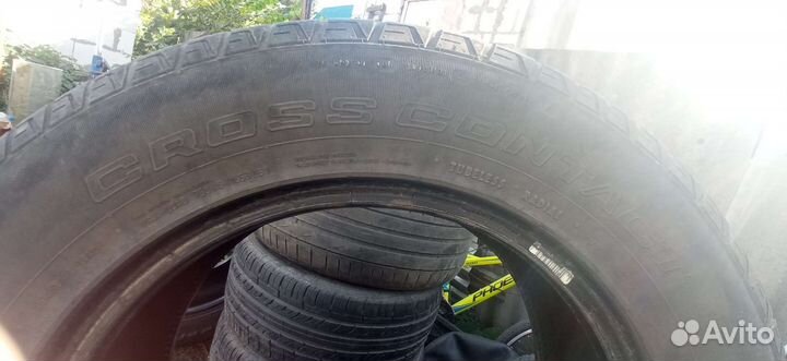 Continental ContiCrossContact LX 215/65 R16
