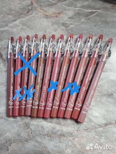 Карандаш-помада косметический для губ новый