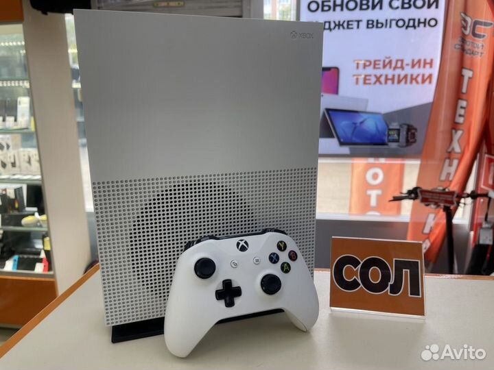 Игровая приставка Xbox One S 1TB (Солнечный)