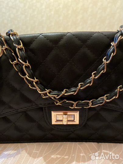 Черная сумочка