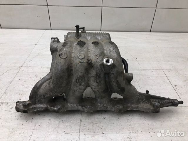 Впускной коллектор Suzuki Wagon R+ 2 G13BB 2002