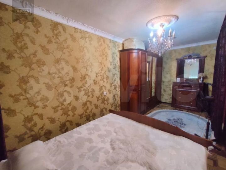 3-к. квартира, 70 м², 2/5 эт.
