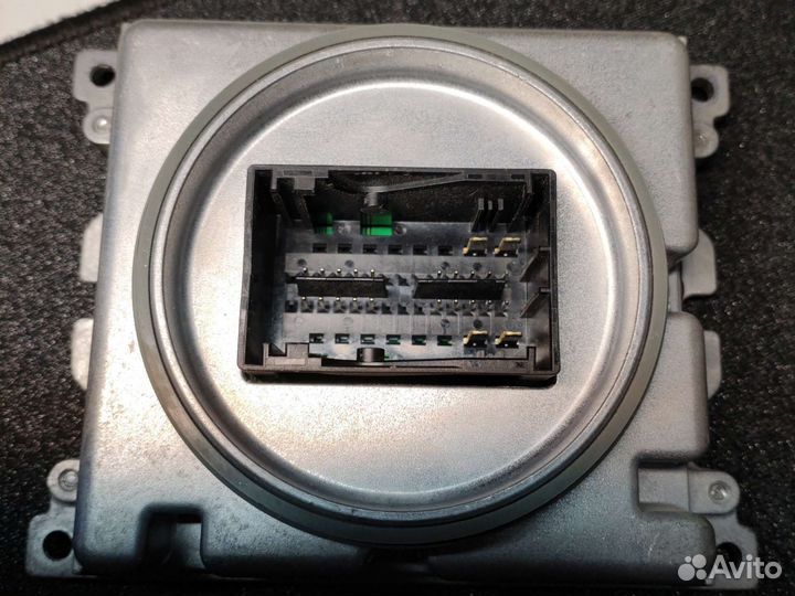 Блок розжига фар VW Passat B8 7PP941571AE T6 LED