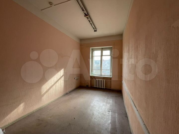 Офис, 700 м²