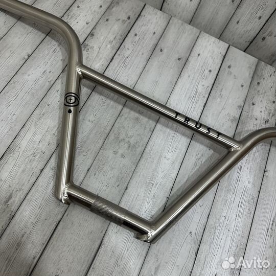 Руль WTP Trust 9