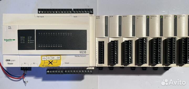 Комплект Schneider Electric Canopen плк M238 24
