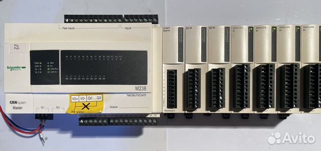 Комплект Schneider Electric Canopen плк M238 24