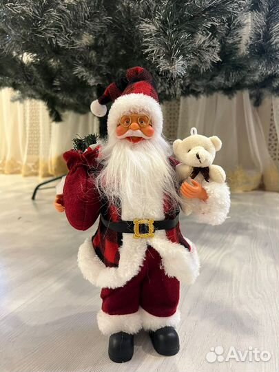 Дед мороз под елку