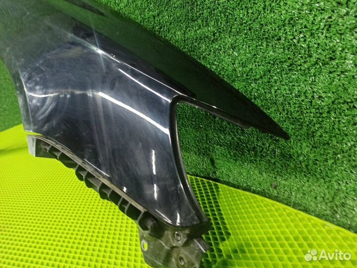 Крыло переднее правое Subaru Legacy