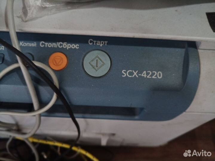 Два принтера и один монитор