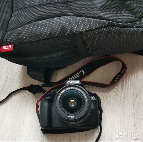 Зеркальный фотоаппарат Canon EOS4000D