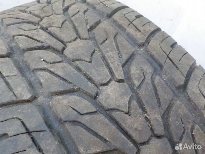Nexen Roadian HP 255/65 R17