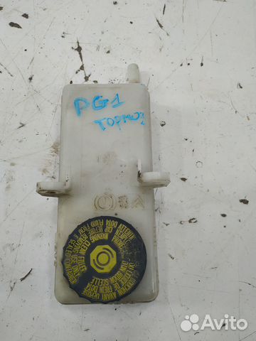 Peugeot 408 бачок тормозной жидкости