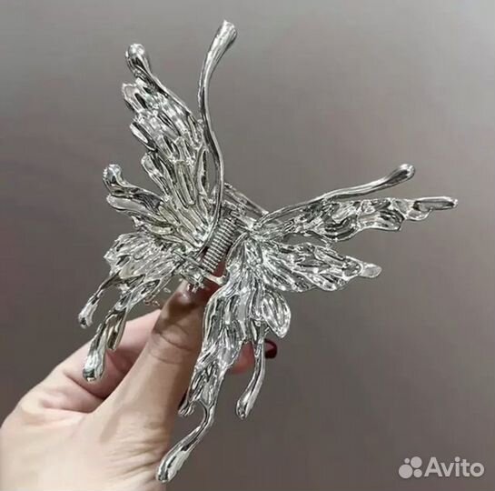 Заколка для волос