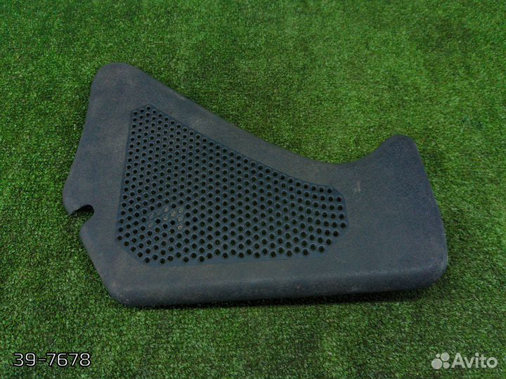 Декоративная накладка двигателя Audi Allroad