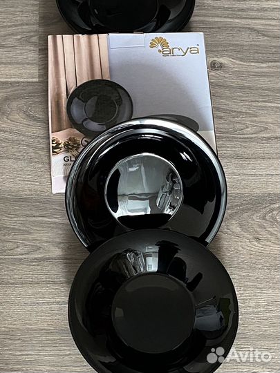 Набор тарелок на 6 персон