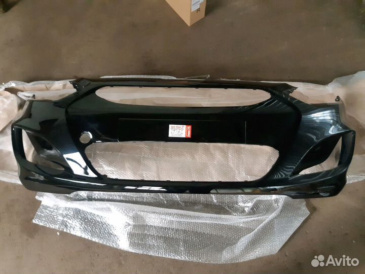 Бампер передний черный Hyundai Solaris 11-14