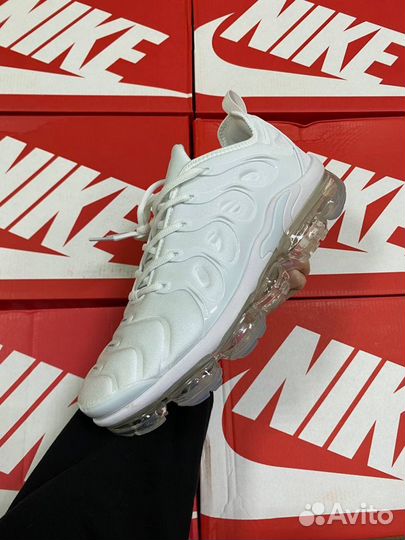 Nike air vapormax plus белые